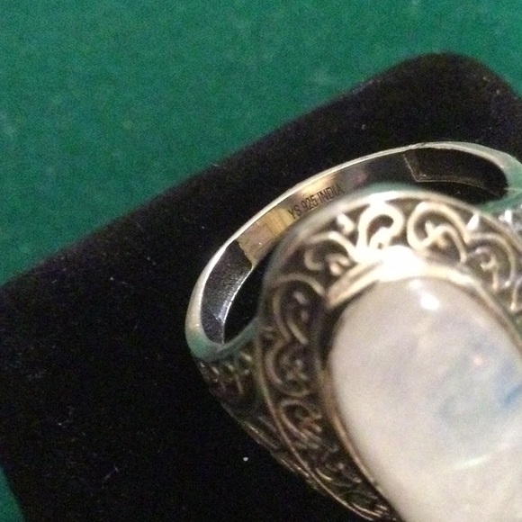 INCREDIBLE TOP QUALITY BLUE MOONSTONE RING - Picture 6 of 8